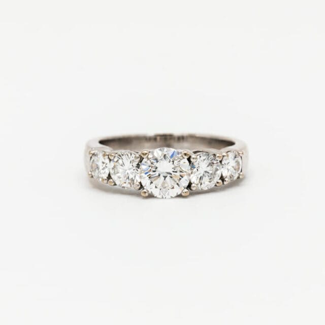 Diamond_ring