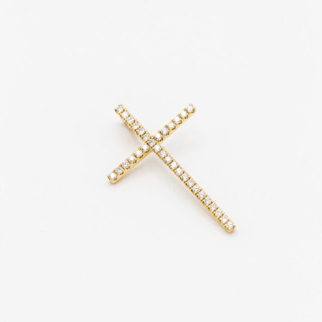 Diamond_Pendant_Cross